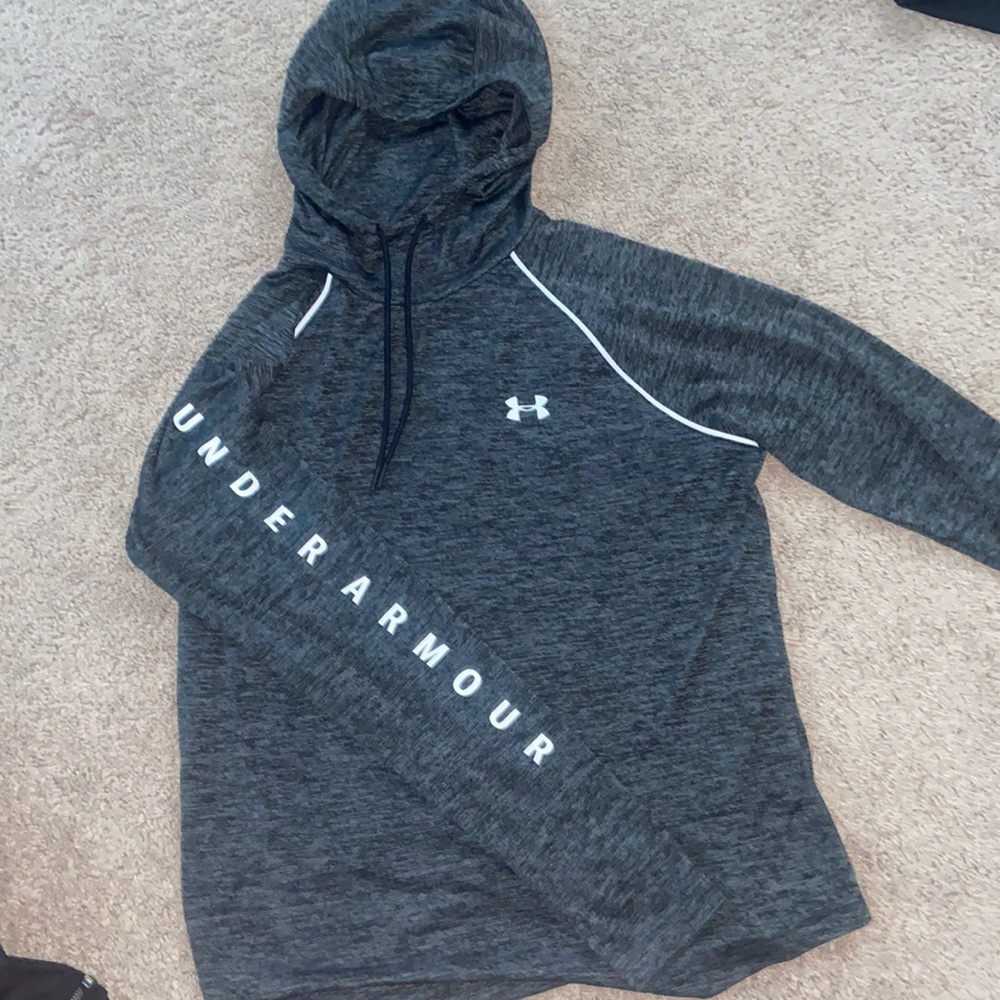 Lightweight, breathable loose hoodie